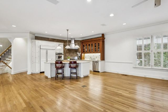 1065 Arbor NE Trace, Atlanta, GA 30319