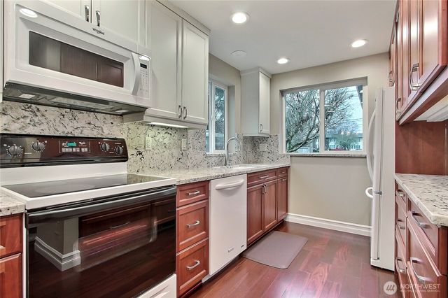 6323 N 26th Street, Tacoma, WA 98407