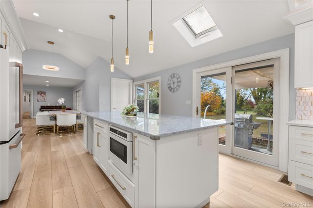 272 Ocean Avenue, Islip, NY 11751