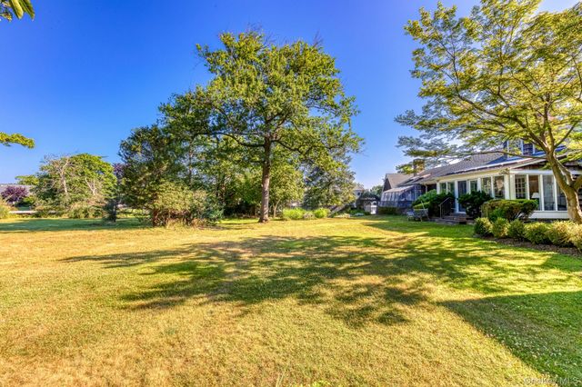 272 Ocean Avenue, Islip, NY 11751