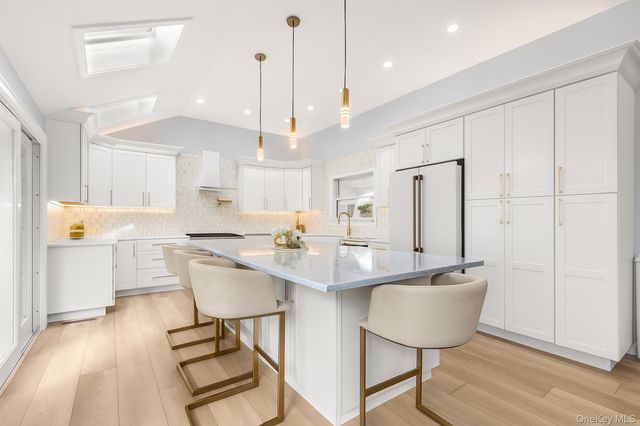 272 Ocean Avenue, Islip, NY 11751