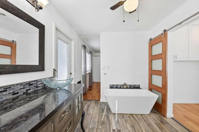 1946 Blue Bell Ct, Cool, CA 95614