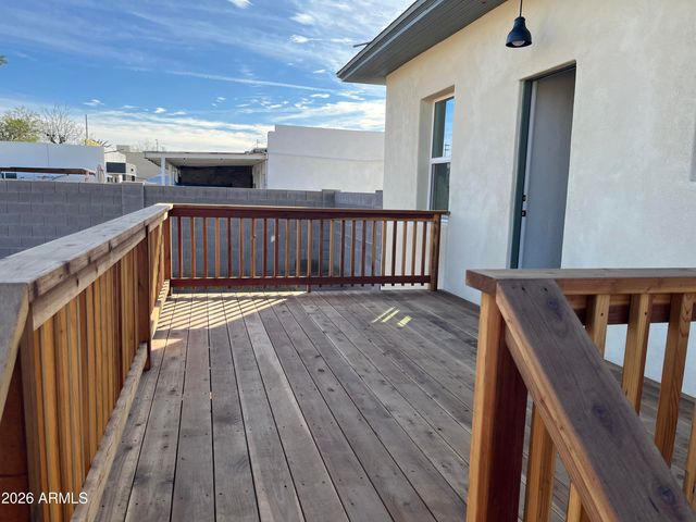 317 N 20TH Avenue, Phoenix, AZ 85009