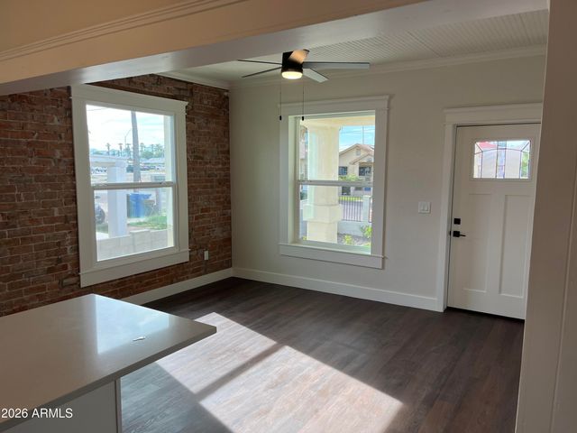 317 N 20TH Avenue, Phoenix, AZ 85009