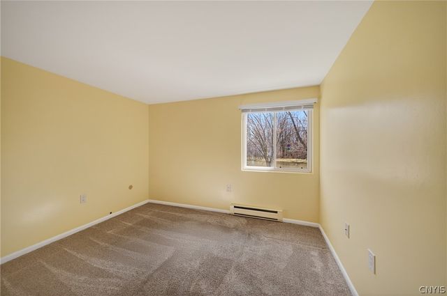 211 Watertree Drive, Dewitt, NY 13057