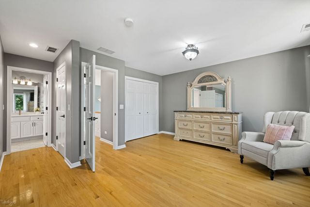 4529 N Sayre Avenue, Harwood Heights, IL 60706