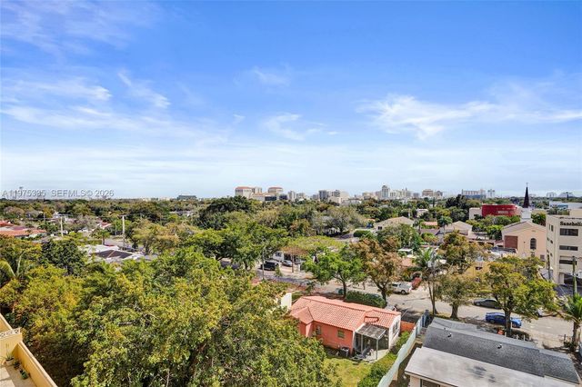 215 SW 42nd Ave 704, Miami, FL 33134