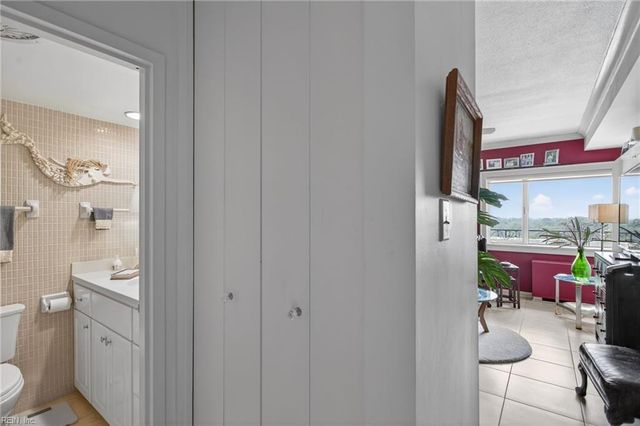 7320 Glenroie Ave Apt 12C, Norfolk, VA 23505