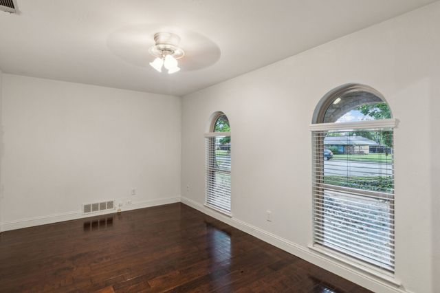 3805 Covinton Lane, Plano, TX 75023