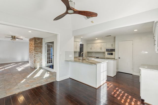 3805 Covinton Lane, Plano, TX 75023