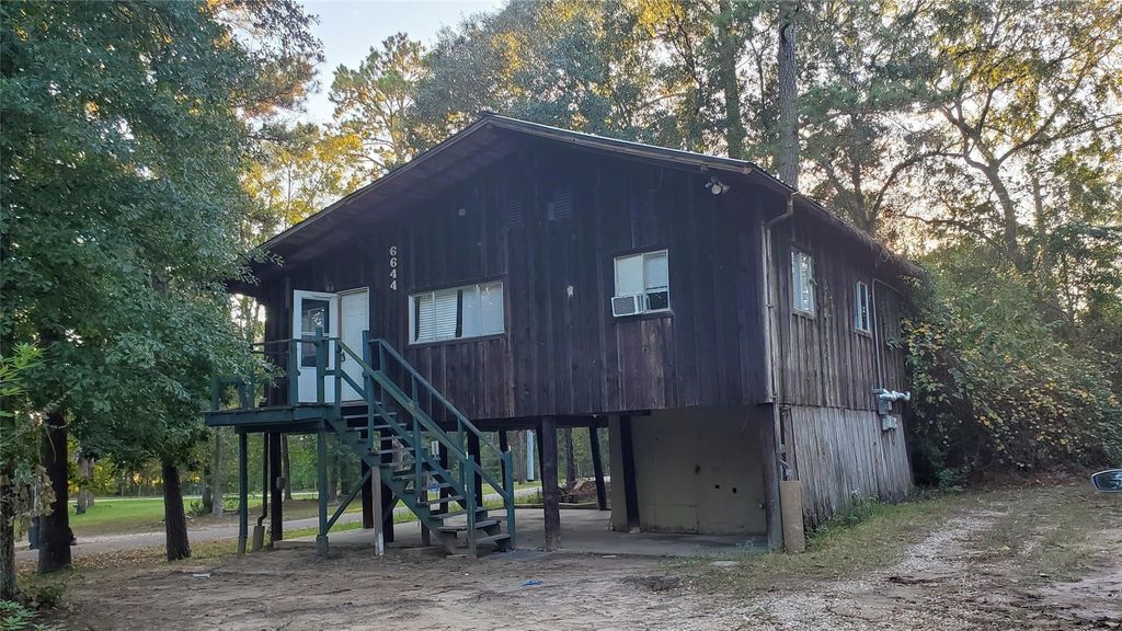 6644 Bonanza Drive, Montgomery, TX 77316