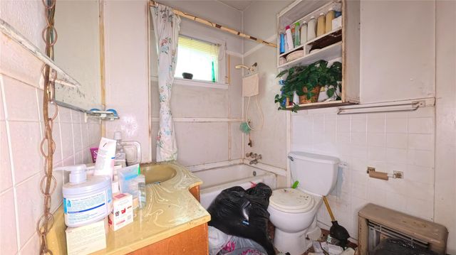 101 Georgia Street, Houston, TX 77029