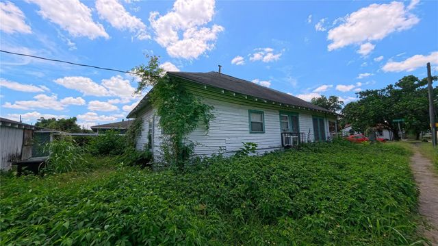 101 Georgia Street, Houston, TX 77029