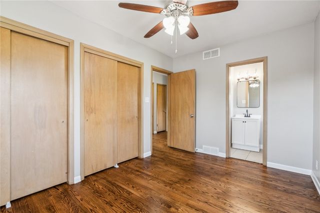 705 Grantwood Drive SE, Cedar Rapids, IA 52403