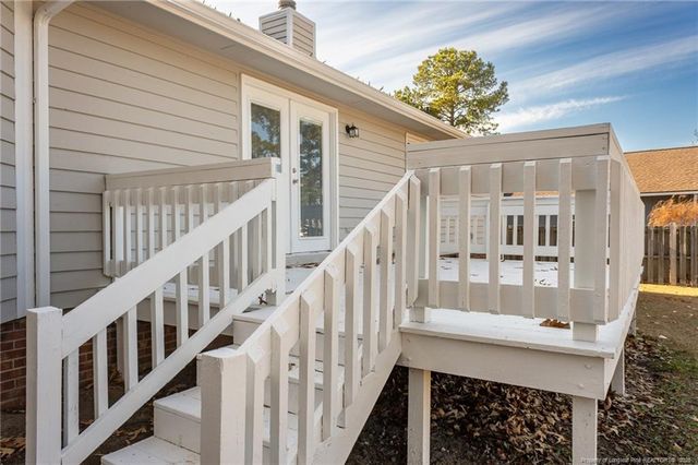 6955 Calamar Drive, Fayetteville, NC 28314