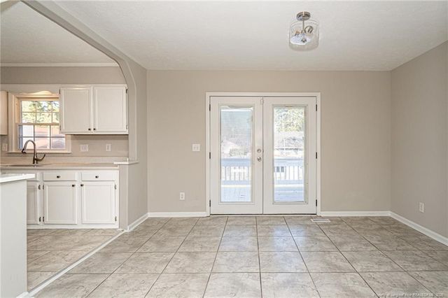 6955 Calamar Drive, Fayetteville, NC 28314