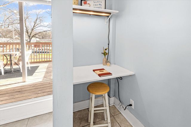 318 E WALNUT ST, Boonville, MO 65233