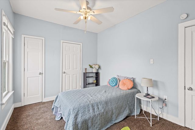 318 E WALNUT ST, Boonville, MO 65233