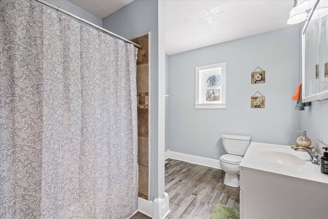 318 E WALNUT ST, Boonville, MO 65233