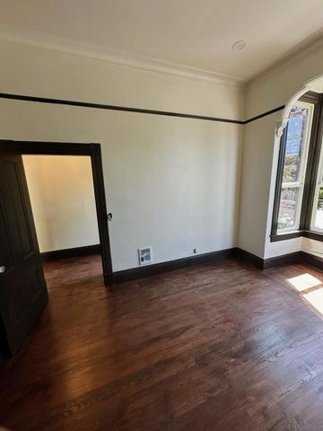 1210 Peralta Street, Oakland, CA 94607
