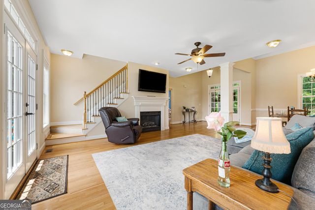 85 Majestic Shores Trail, Hartwell, GA 30643