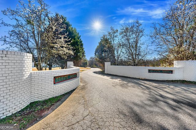 85 Majestic Shores Trail, Hartwell, GA 30643