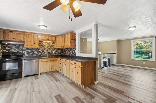 4521 Willow Mist Drive, Huber Heights, OH 45424