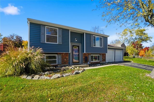 4521 Willow Mist Drive, Huber Heights, OH 45424