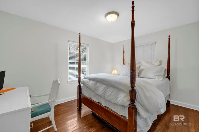 18 York Place, Mobile, AL 36608