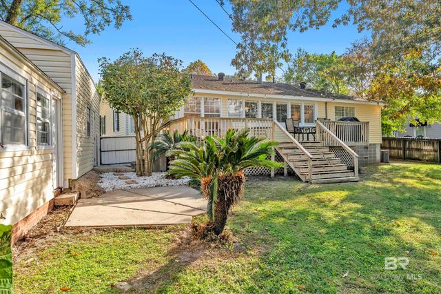 18 York Place, Mobile, AL 36608