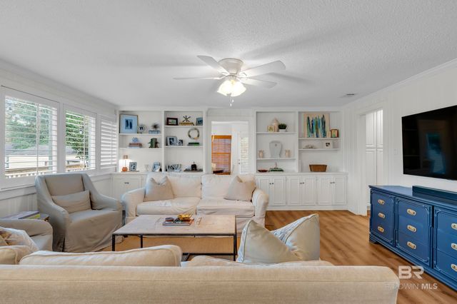 18 York Place, Mobile, AL 36608