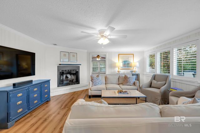 18 York Place, Mobile, AL 36608