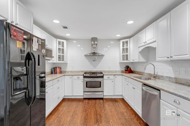 18 York Place, Mobile, AL 36608