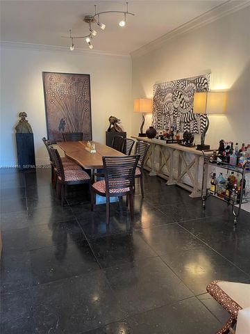 650 Valencia Ave 203, Coral Gables, FL 33134