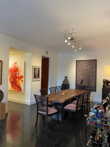 650 Valencia Ave 203, Coral Gables, FL 33134