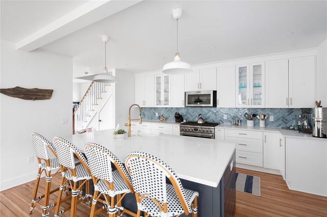 69 Connection Street, Newport, RI 02840
