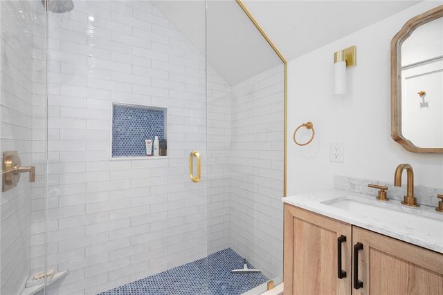 69 Connection Street, Newport, RI 02840