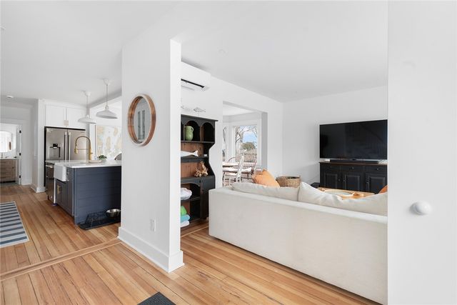 69 Connection Street, Newport, RI 02840