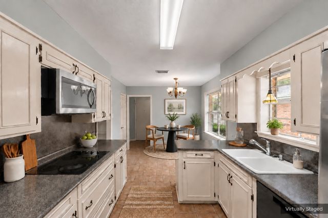 9310 Wiscassett Drive, Shreveport, LA 71115