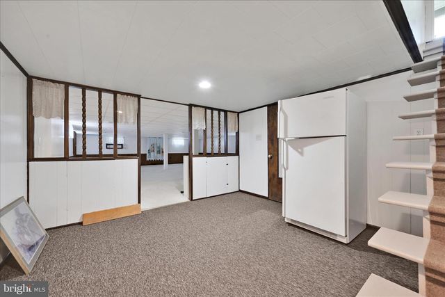 460 YEAGLEY RD, Myerstown, PA 17067