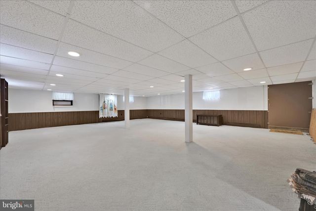 460 YEAGLEY RD, Myerstown, PA 17067