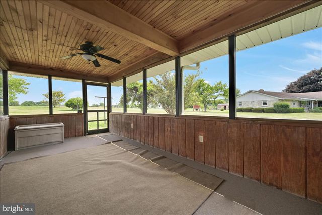 460 YEAGLEY RD, Myerstown, PA 17067