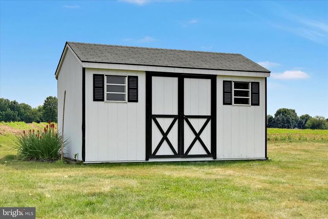460 YEAGLEY RD, Myerstown, PA 17067