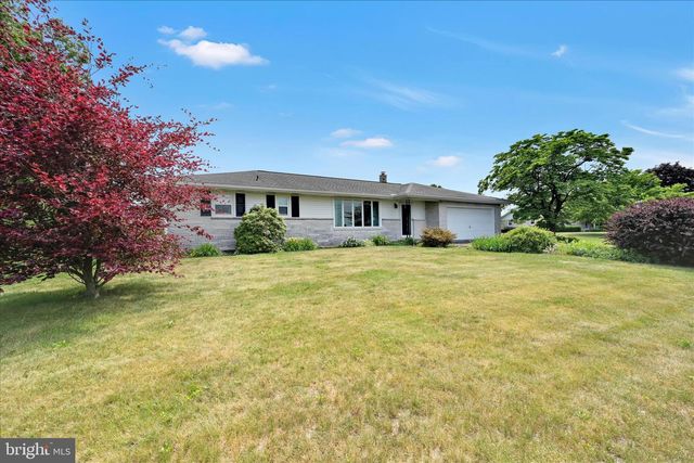 460 YEAGLEY RD, Myerstown, PA 17067