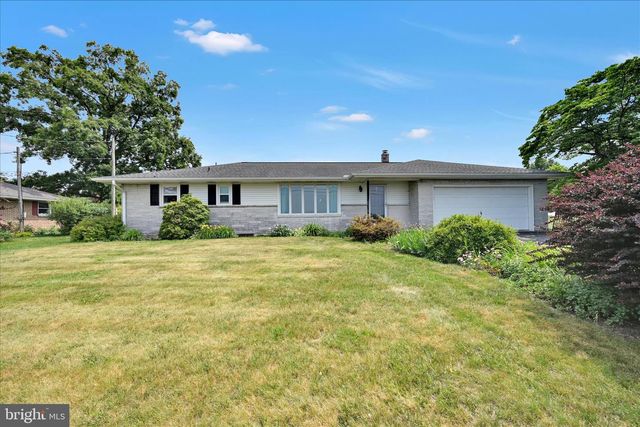 460 YEAGLEY RD, Myerstown, PA 17067