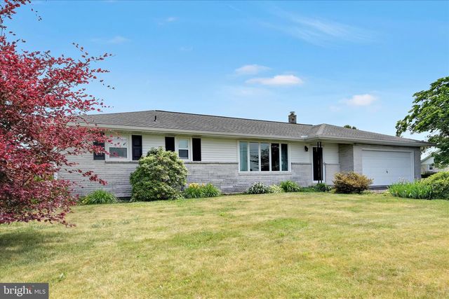460 YEAGLEY RD, Myerstown, PA 17067