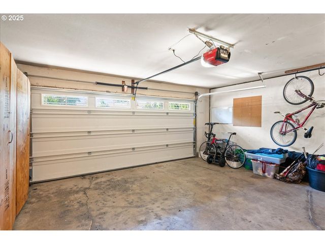 4411 Ne BUTTERCUP Ct, Salem, OR 97305