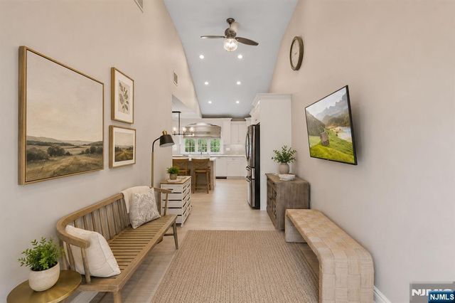 14 Morrow Road, Midland Park, NJ 07432