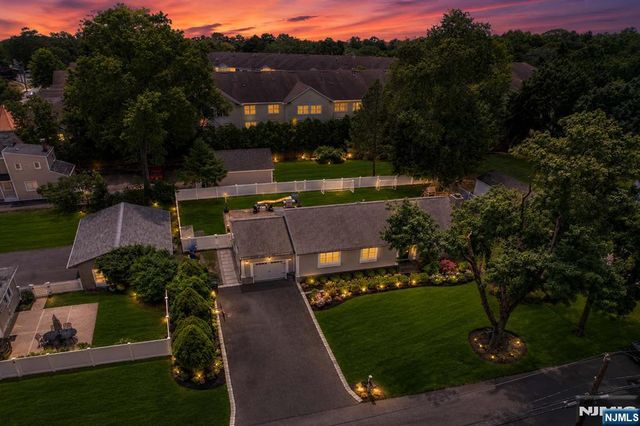 14 Morrow Road, Midland Park, NJ 07432