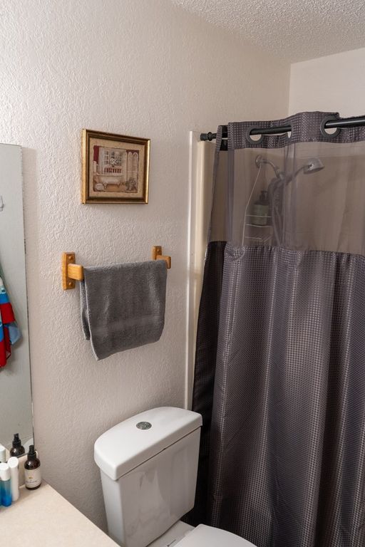 Image 12 of property listing at 513 E 46th St, San Angelo, TX 76903